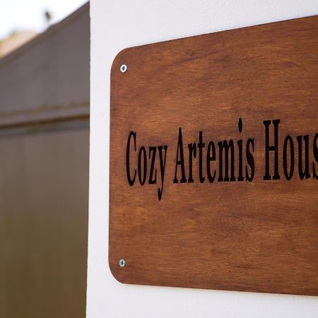 Апартаменты Cozy Artemis House Near Athens Airport Экстерьер фото