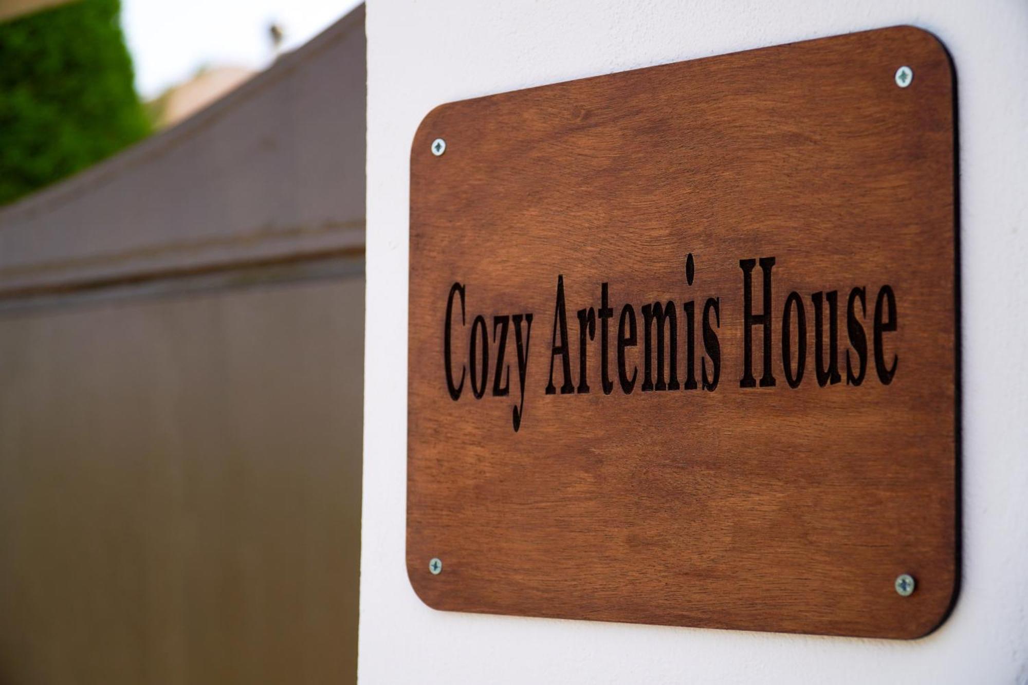 Апартаменты Cozy Artemis House Near Athens Airport Экстерьер фото